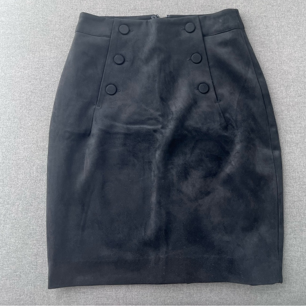 Black suede H&M skirt